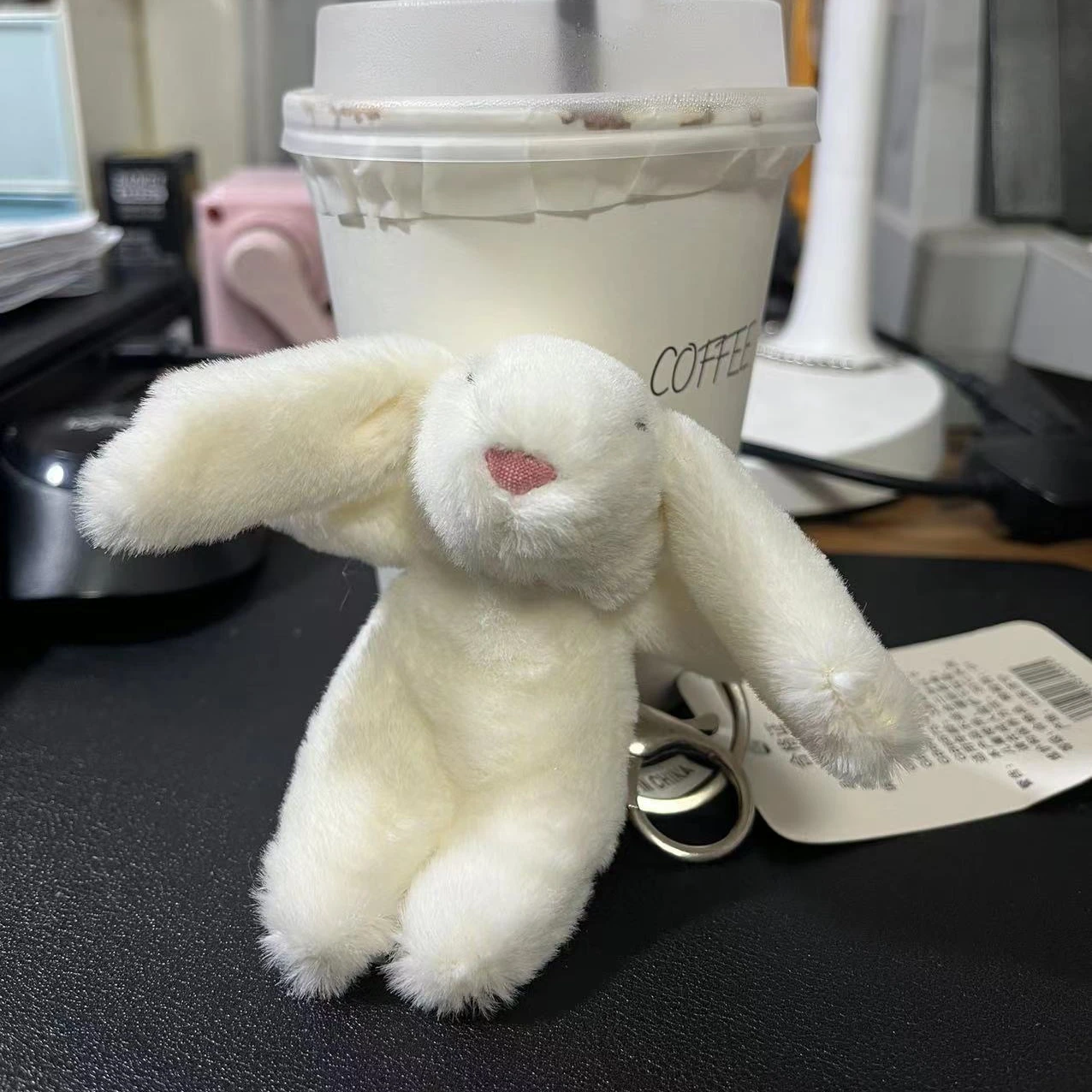 봉제 인형 귀여운 만화 토끼 열쇠고리 사랑스러운 폼폼  - Car Accessories Cute 리뷰 및 가격
